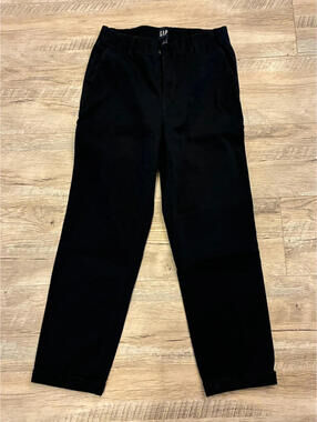 Women’s Size 6 GAP Black Chino Cuff Ankle Pants
